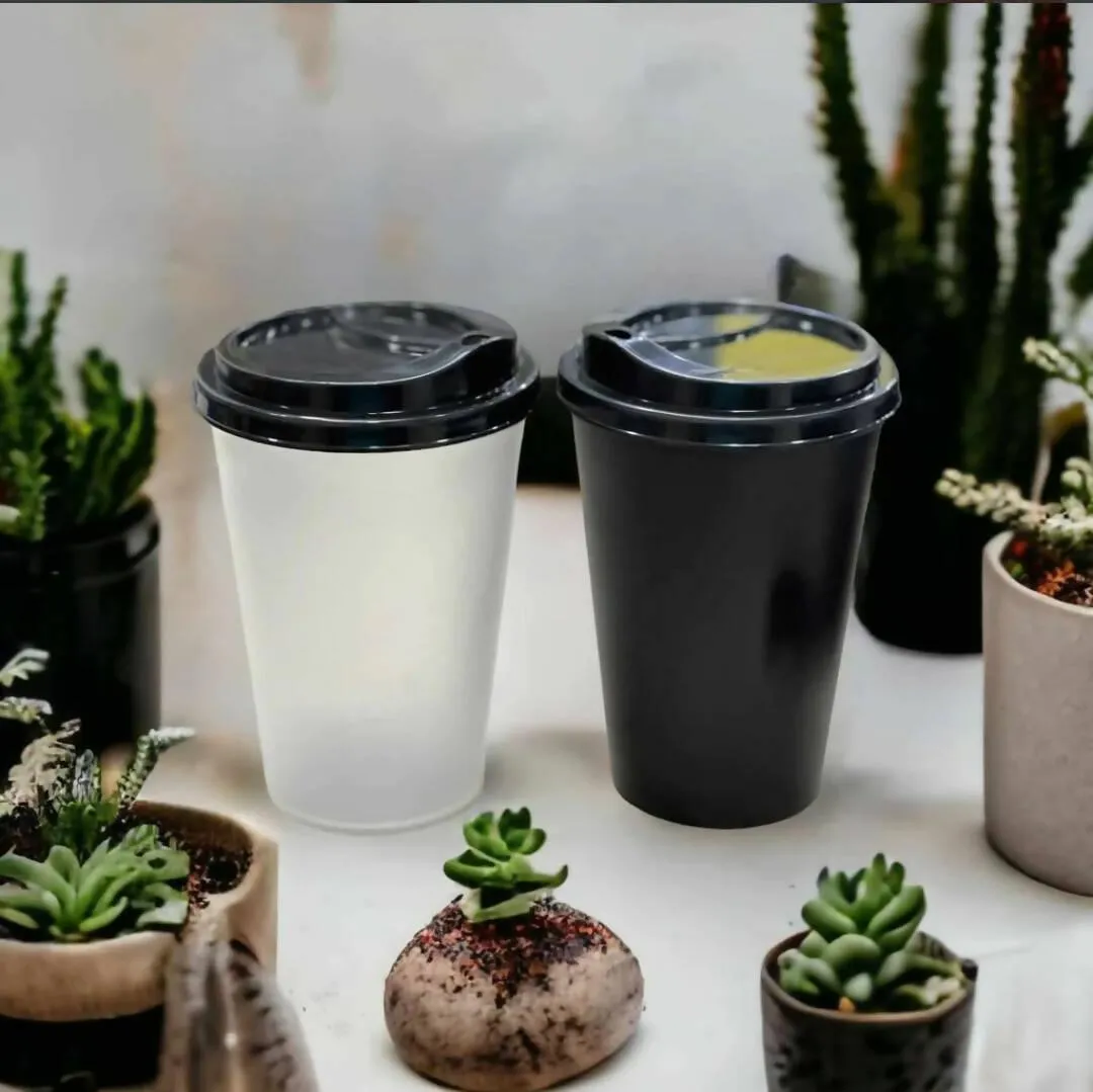 2 Pcs Plain Plastic Coffee Cups 500ml