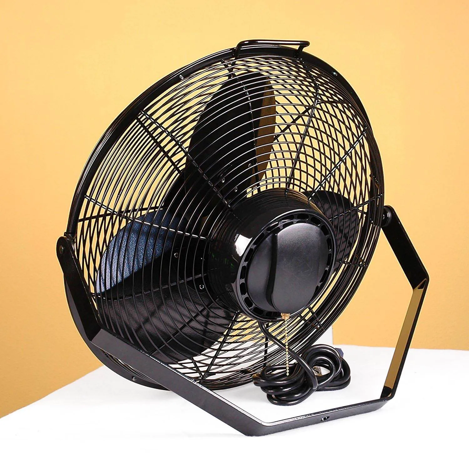 Air King 18 Inch 1/6 HP Industrial Grade 3 Blade Wall Mounted Fan | 9518