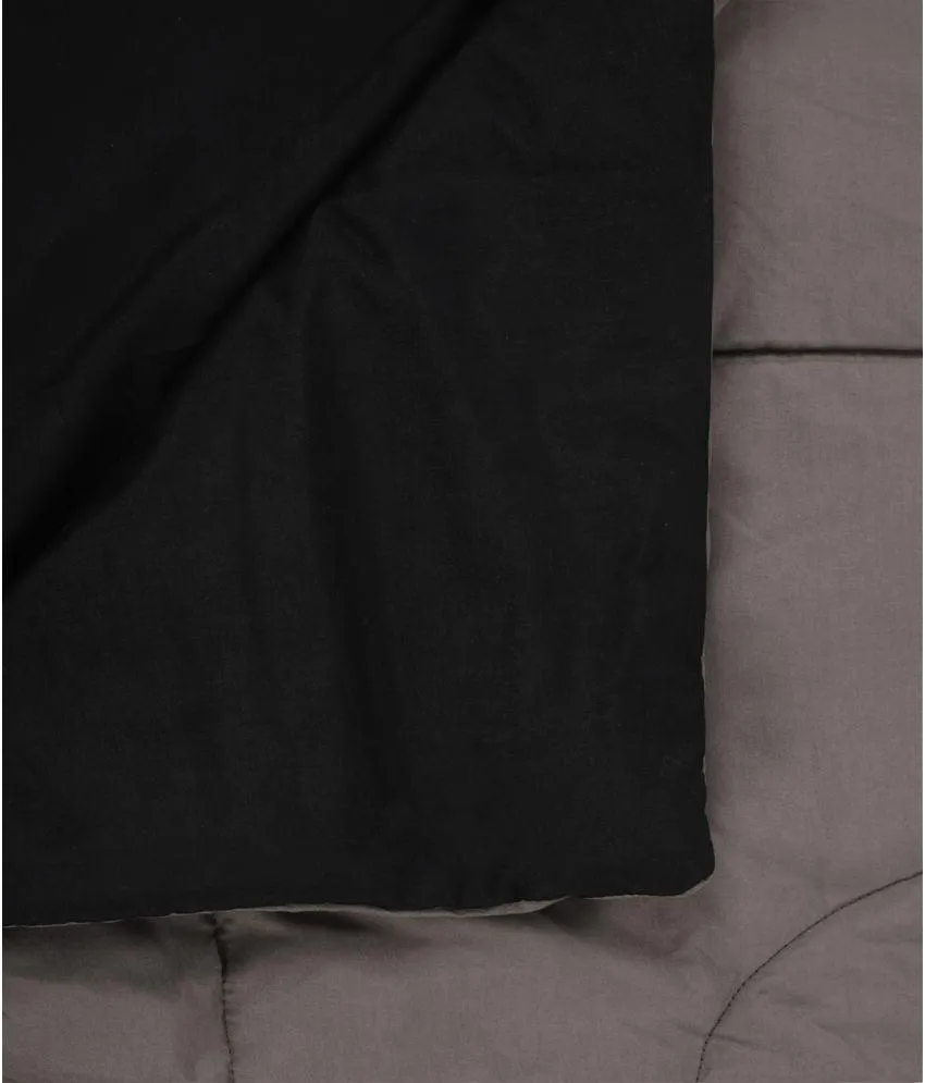 Black & Grey Solid Double Comforter (220 X 210 Cm, Black)