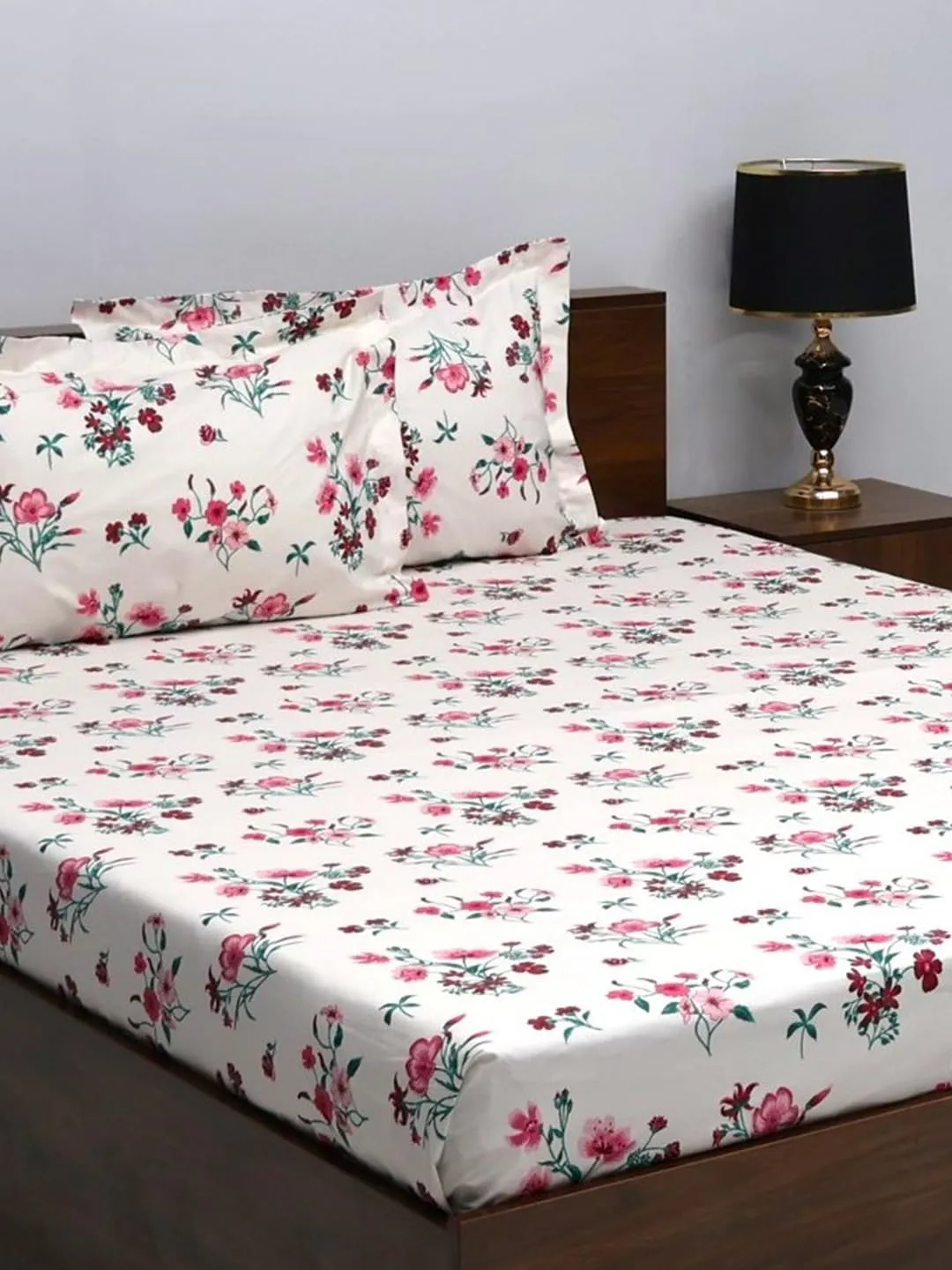 Bombay Dyeing Maple Super Queen Bedsheet Set, Floral Print, White