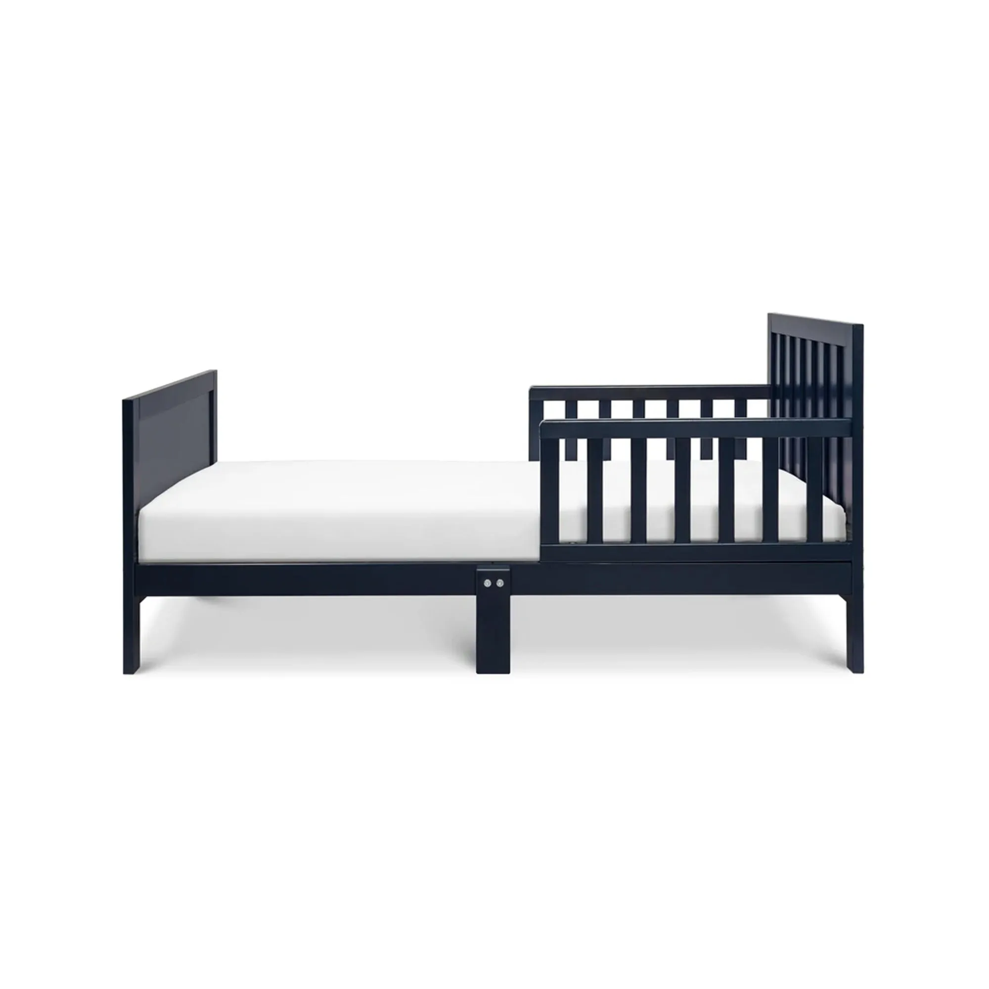 CARTERS by DAVINCI Benji Toddler Bed