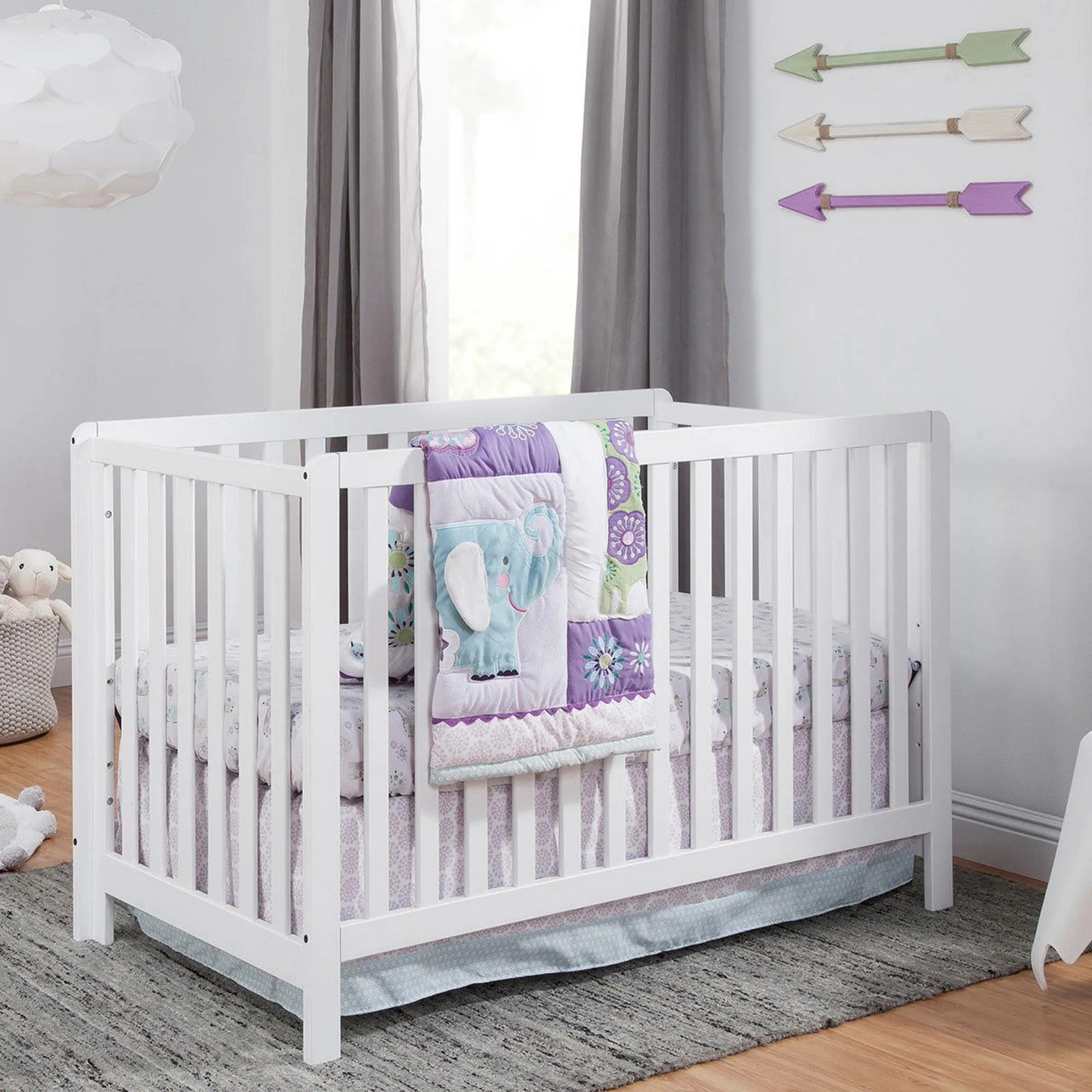 CARTERS by DAVINCI Colby 4-in-1 Low-profile Convertible Crib