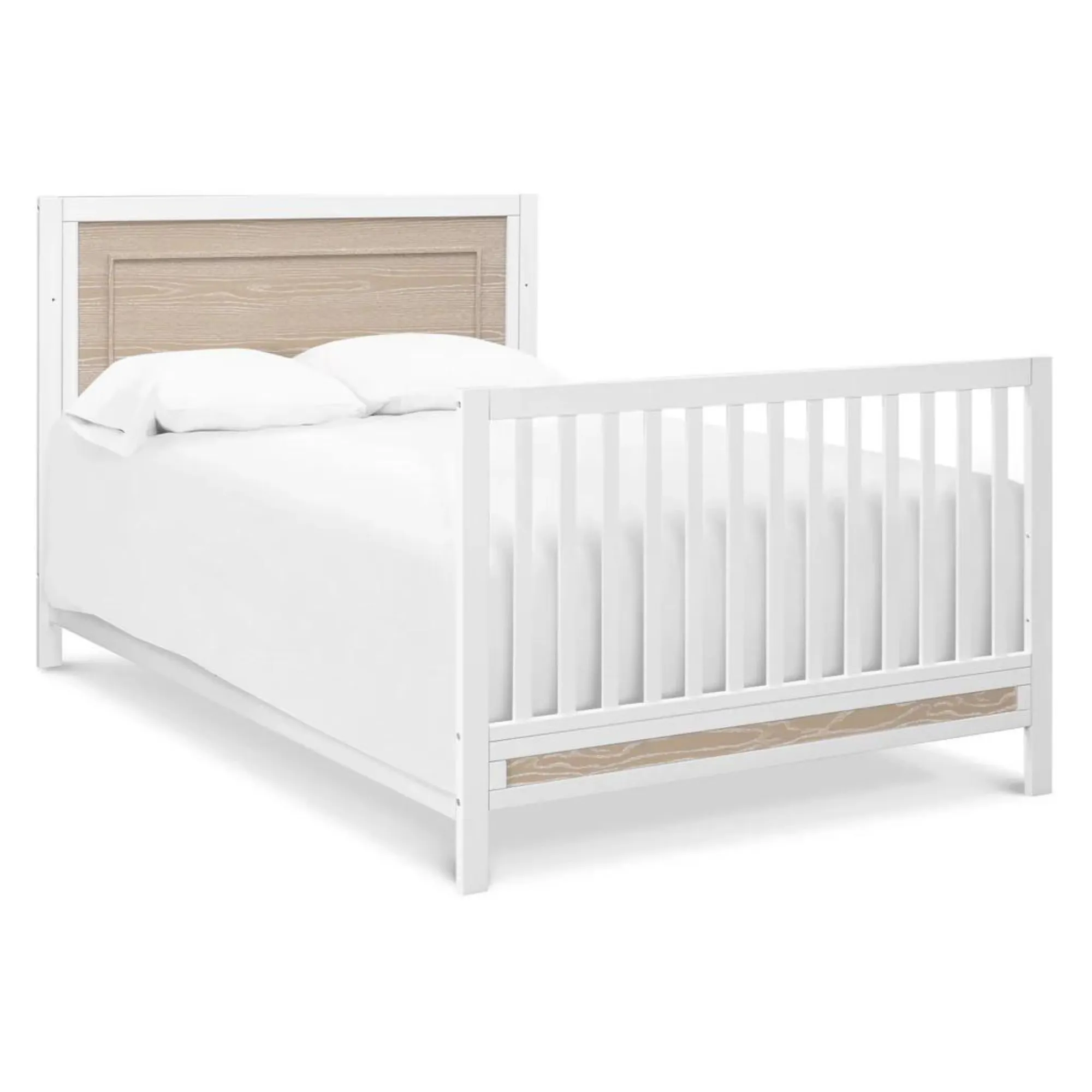 CARTERS by DAVINCI Radley 4-in-1 Convertible Crib