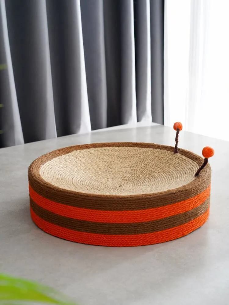 Cute Bee Cat Scratcher Cat Pad Scratching Sisal Bowl Bed