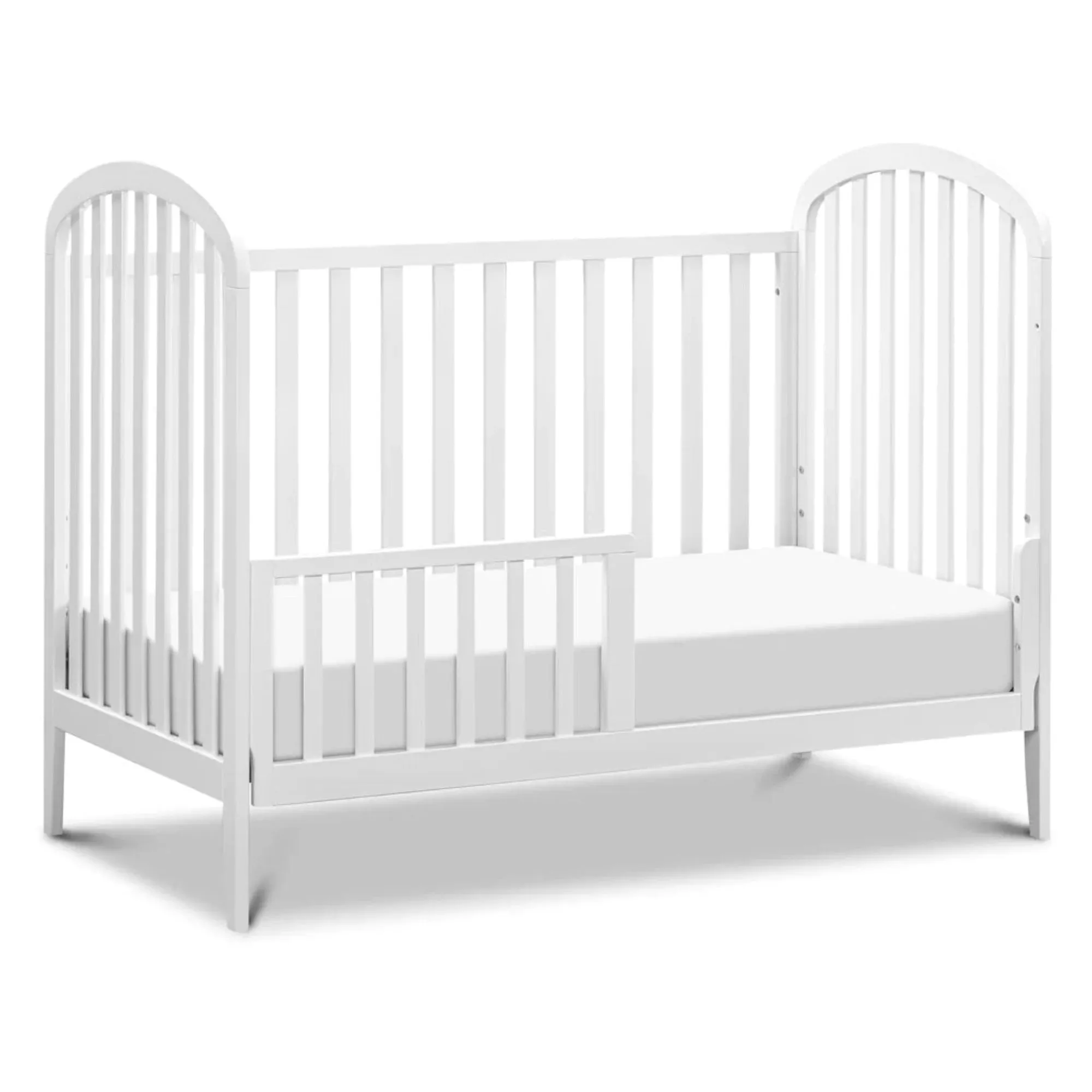 DAVINCI Beau 3-in-1 Convertible Crib