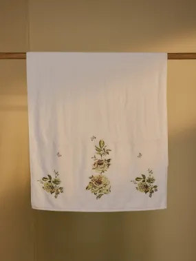 Day Dream Bath Towel