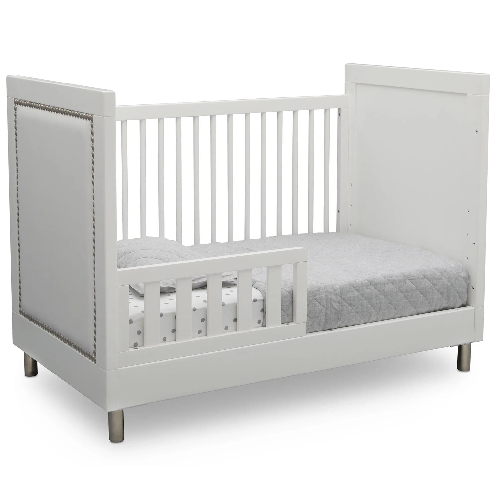 Delta Avery 3-in-1 Convertible Crib