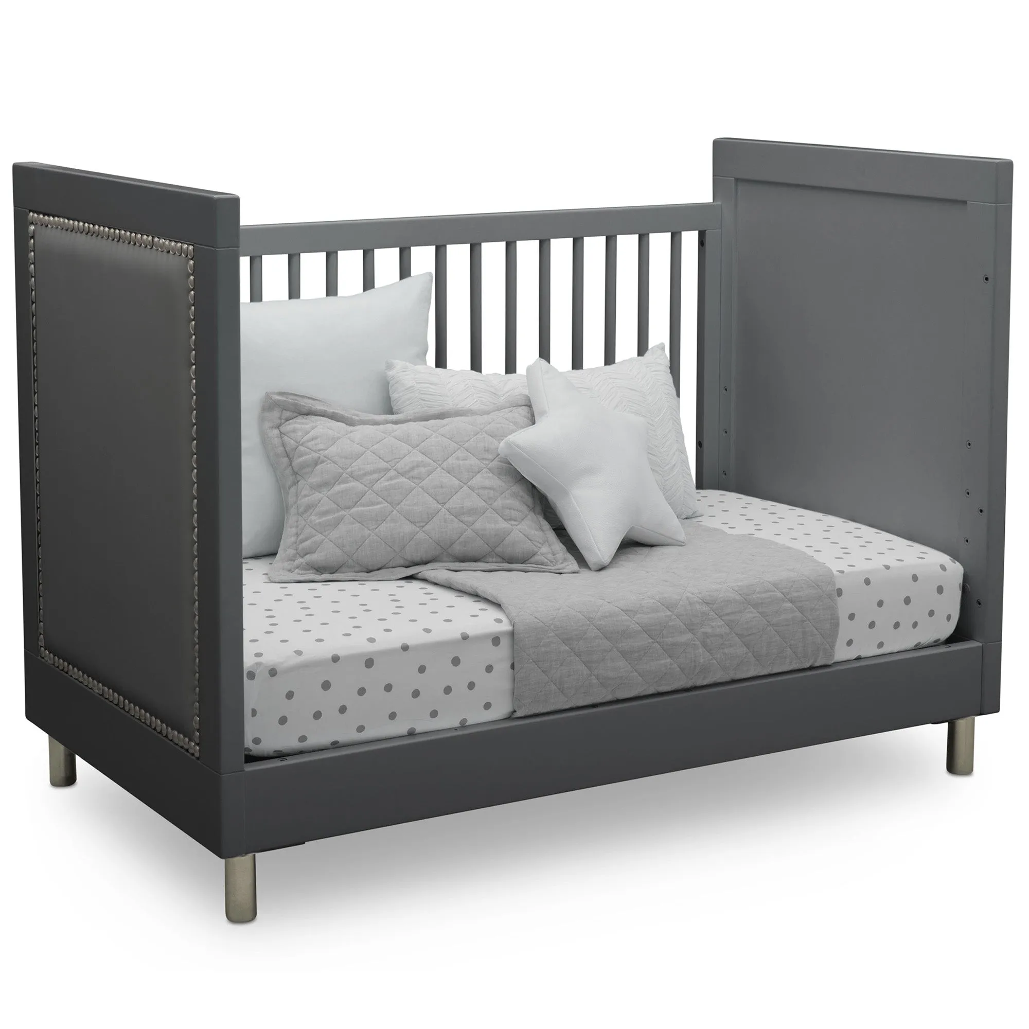 Delta Avery 3-in-1 Convertible Crib