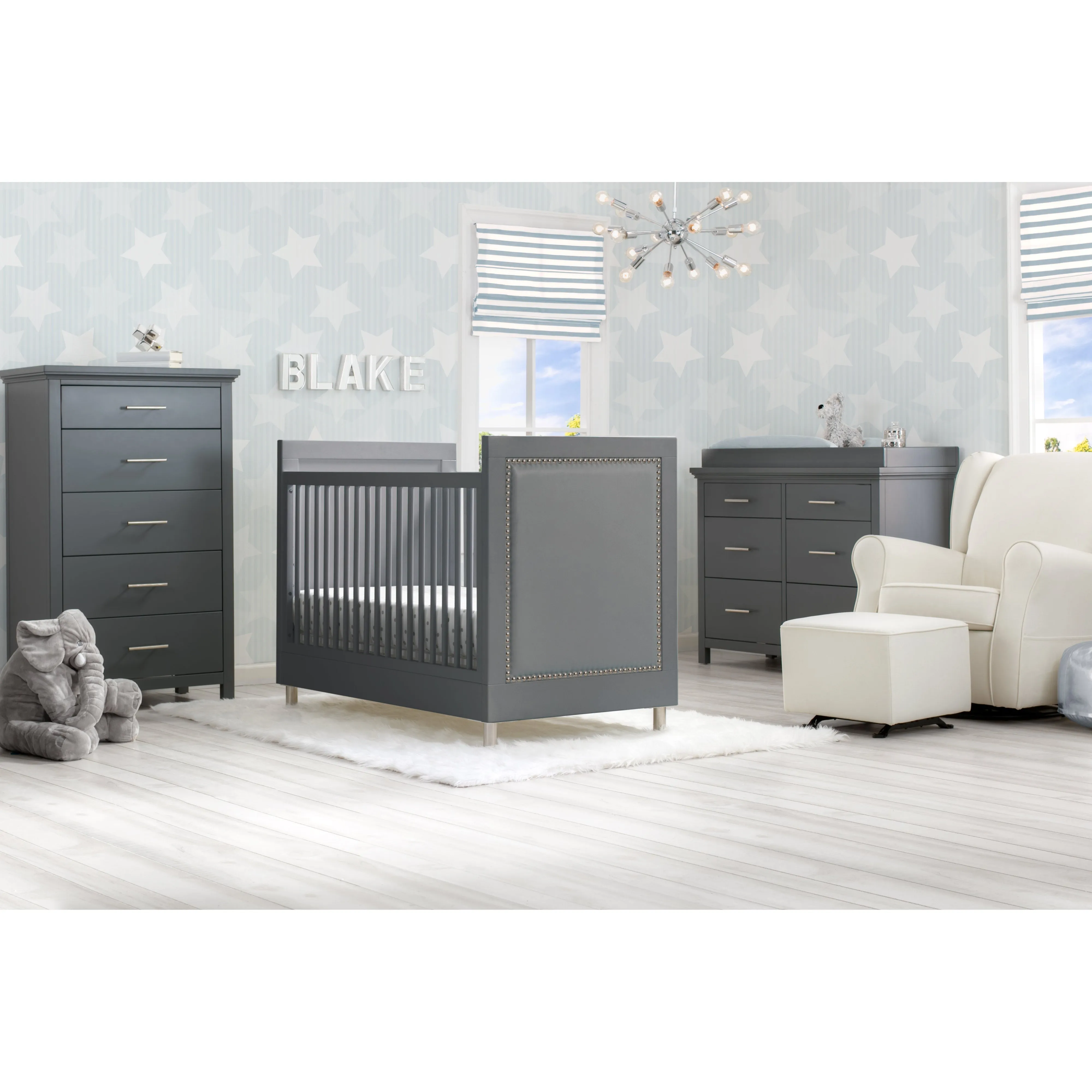 Delta Avery 3-in-1 Convertible Crib