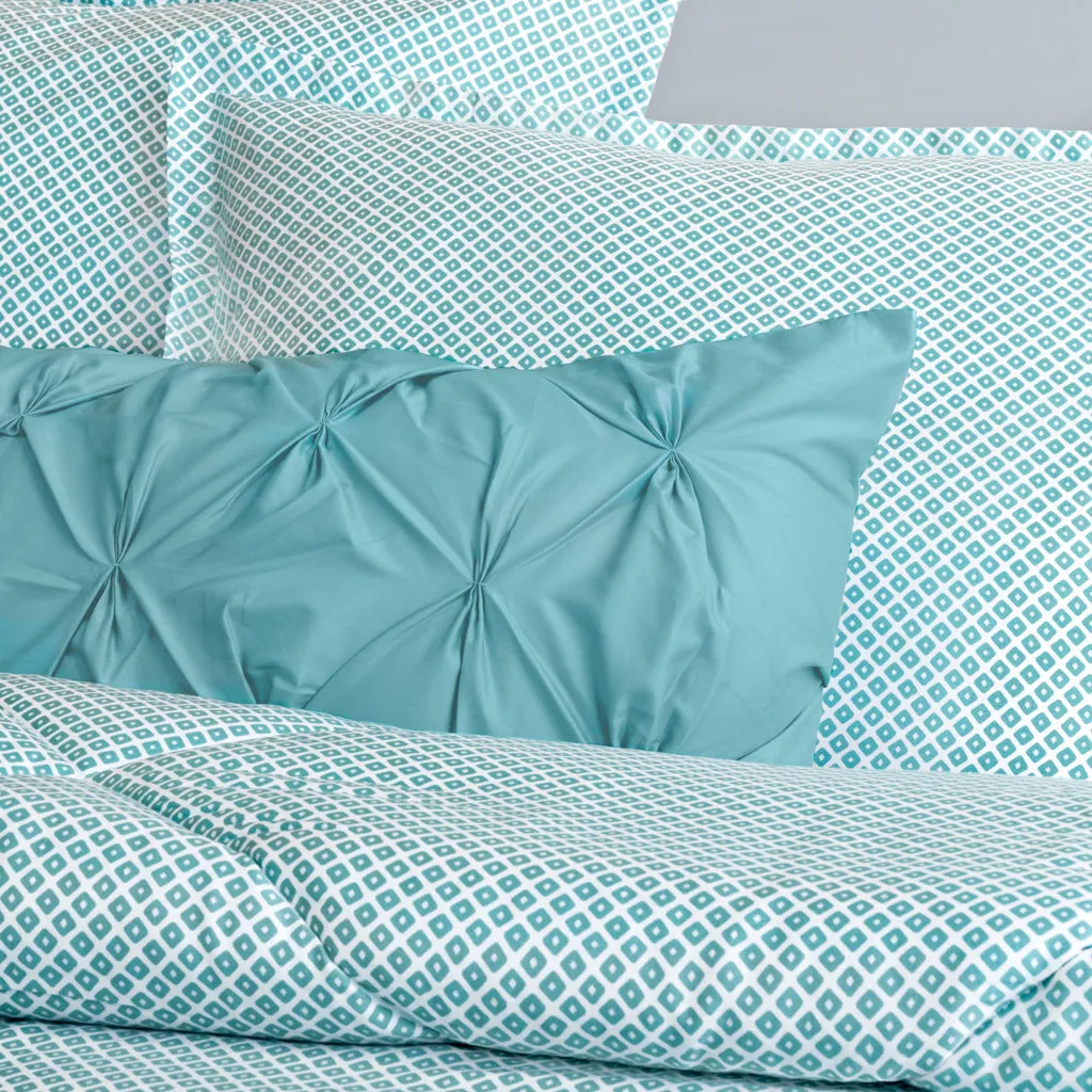 Edie Turquoise Comforter