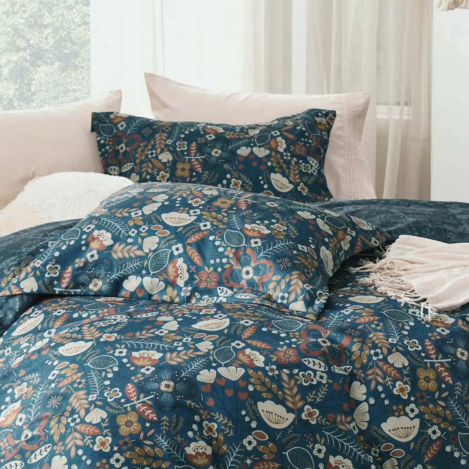 Exotic Foliage Navy Comforter Set