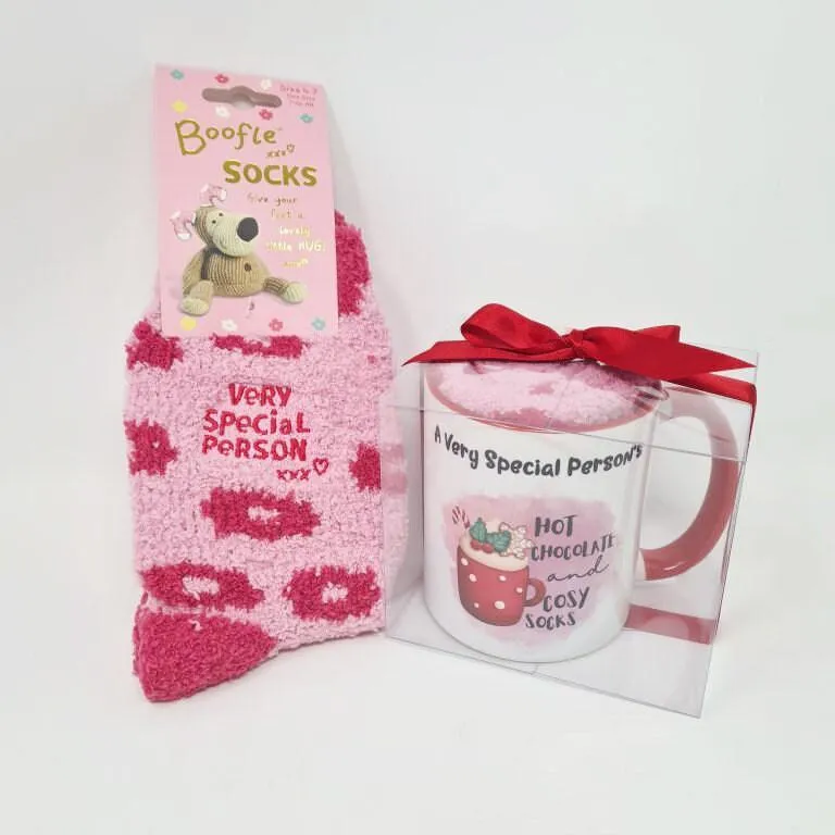 Hot Chocolate Mug With Cosy Socks Set