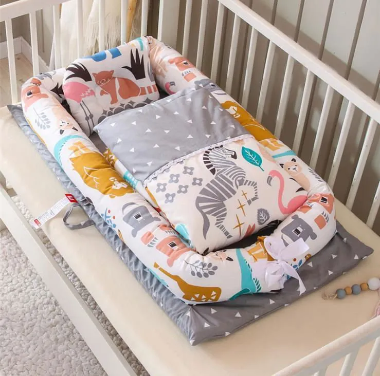 LovelyRLovely Anti-Pressure Newborn Foldable Portable Crib Middle Bed