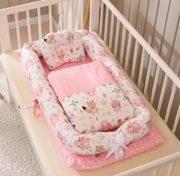 LovelyRLovely Anti-Pressure Newborn Foldable Portable Crib Middle Bed