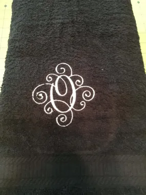 Personalized Scroll Initial Bath Towel Sets Gifts