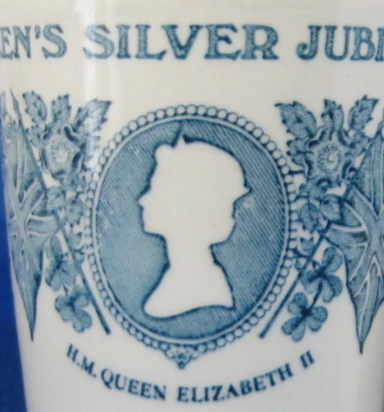 Queen Elizabeth II Mug Teal Transferware Silver Jubilee 1977 New With Tags Masons