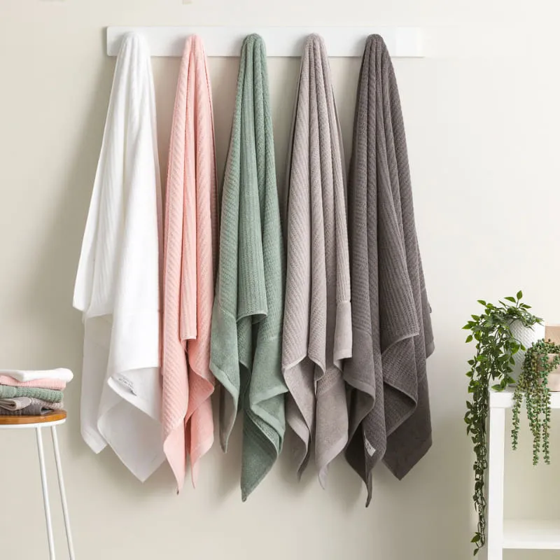 Renee Taylor Cambridge Textured 7 Piece Eucalyptus Towel Pack