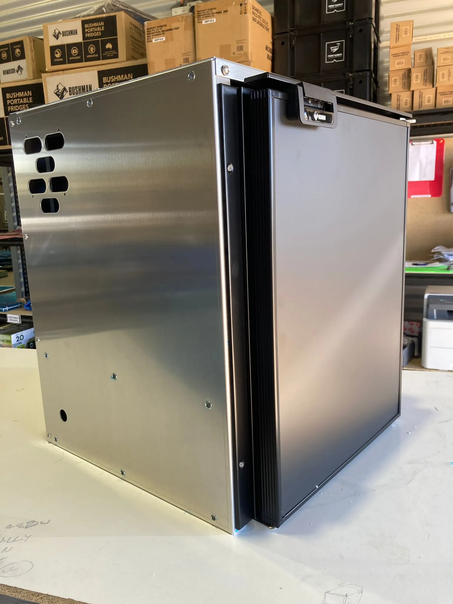 Rogue Bushman 85L Fridge Enclosure